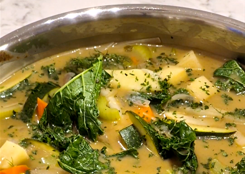 Hearty Vegetable Tikka Masala Soup